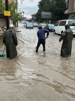 ŞUHUT’TA YAĞMUR ALARMI: EKİPLERİMİZ SAHADAYDI