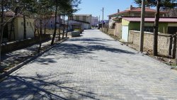 ŞUHUT’TA MAHALLE ARALARINA MODERN DOKUNUŞ