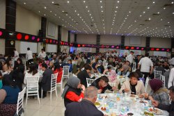 Şuhut Dosteli Yardımlaşma Derneği, Şuhut Vakfı ve Şuhut Belediyesi Tarafından Düzenlenen İftar Yemeğinde Başkan Bozkurt Halkımızla Buluştu.