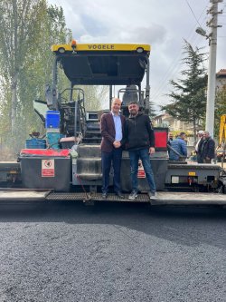 ŞUHUT’TA ASFALT ÇALIŞMALARI HIZLANDI