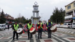 ŞUHUT'TA RAMAZAN DAVULCULARI  GELENEĞİ YAŞATILIYOR