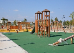 Şuhut Millet Bahçesinde 98.000 Fidan Toprakla Buluşuyor.