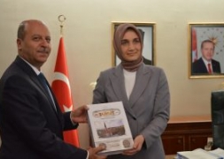 Şuhut Heyetinden Vali Yiğitbaşı’na Hayırlı Olsun Ziyareti.