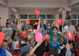 Şuhut Belediyesi Çocuk Festivalinde Çocuklar Doyasıya Eğlendi.