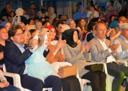 Şuhutlu Gençler Gentlemen Konserinde Doyasıya Eğlendi.