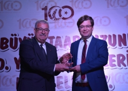 Şuhut’ta Şiir Gecesi İzleyenleri Mest Etti.