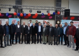 Şuhut’ta Yetimler Güldü Dünya Güldü