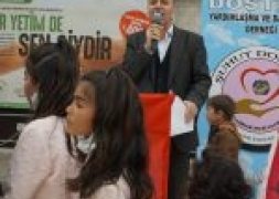 Şuhut’ta Yetimler Güldü Dünya Güldü