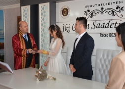 Başkan Bozkurt Yavuz ve Akalın Ailesinin Mutluluklarına Ortak Oldu.