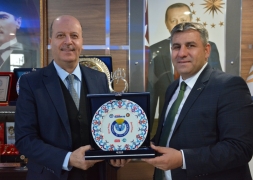 Hizmet-İş Sendika Temsilcilerinden Başkan Bozkurt'a Ziyaret