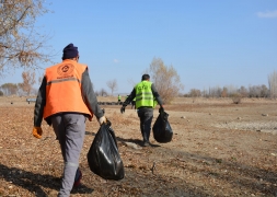 Başkan Bozkurt kolları sıvadı, örnek davranışa imza attı