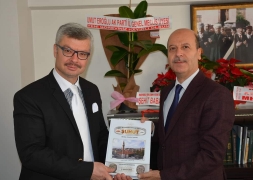 Başkan Bozkurt İlçe Müftüsü Aytekin'e iadei ziyarette bulundu.