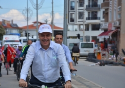 AVRUPA HAREKETLİLİK HAFTASI ETKİNLİKLERİ KAPSAMINDA ŞUHUT'TA BİSİKLET TURU YAPILDI.