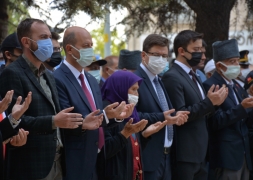 Onurumuz ve Gururumuz Gazilerimize Minnettarız.