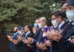 Onurumuz ve Gururumuz Gazilerimize Minnettarız.