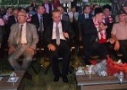 ŞUHUT 10.ZAFERYOLU KÜLTÜR VE SANAT ŞENLİKLERİ ZAFERİN 92.YIL DÖNÜMÜ İLÇEMİZDE BÜYÜK ÇOŞKU İLE KUTLANDI.