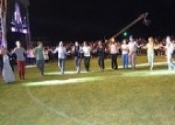 ŞUHUT 10.ZAFERYOLU KÜLTÜR VE SANAT ŞENLİKLERİ ZAFERİN 92.YIL DÖNÜMÜ İLÇEMİZDE BÜYÜK ÇOŞKU İLE KUTLANDI.