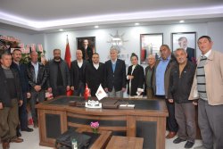 AK Parti Genel Merkez Ege Bölge Koordinatörü Dr. Mehmet Nil Hıdır, İl Başkan Yardımcımız Selcen Hıdıroğlu İlçemize Ziyaretleri