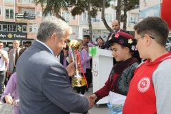 Şuhut Belediye Başkanımız Muhittin Özaşkın, 23 Nisan Kutlamalarına Katıldı.