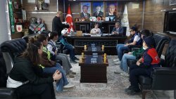 ŞUHUT’TA 23 NİSAN’DA MAKAM ÇOCUKLARA EMANET EDİLDİ