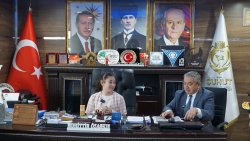 ŞUHUT’TA 23 NİSAN’DA MAKAM ÇOCUKLARA EMANET EDİLDİ