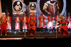 Büyük Taarruz'un 101.Yılı Açılış Programı Kadim İlçemiz,Zafer Meşalesinin Yakıldığı Topraklar Olan Şuhut'ta On Binlerce Misafirlerimizin Katılımlarıyla Gerçekleşti.Programa Cumhurbaşkanı Yardımcımız Cevdet Yılmaz'da Katıldı.