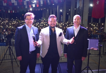 Binlerce Şuhutlu Hüseyin Kağıt Konserinde Buluştu.