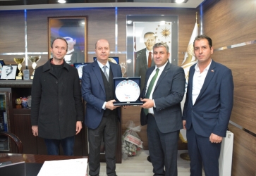 Hizmet-İş Sendika Temsilcilerinden Başkan Bozkurt'a Ziyaret