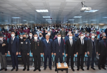 Başkan Bozkurt 10 Kasım Atatürk'ü Anma Törenine Katıldı