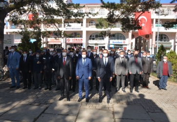 Başkan Recep Bozkurt, Çelenk Sunma Törenine Katıldı