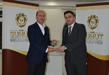 Başhekim Erkan Yıldız Onuruna Veda Yemeği Verildi