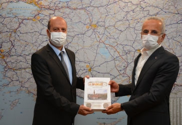 Başkan Bozkurt Karayolları Genel Müdürü Abdülkadir Uraloğlu ile görüştü.