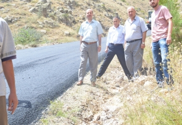 BELEDİYE BAŞKANIMIZ RECEP BOZKURT’UN YOĞUN GİRİŞİMLERİ SONUCUNDA KOCATEPE ZAFER YOLU(ŞUHUT-ÇAKIRÖZÜ ARASI)SICAK ASFALTLAMA ÇALIŞMALARI BAŞLAMIŞTIR.