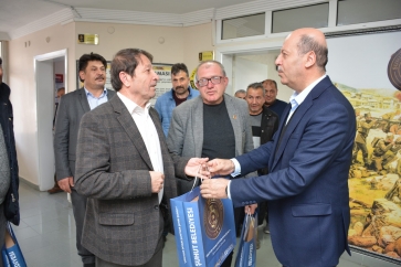 İlçemiz merkezinde hizmet veren değerli muhtarlarımızla bir araya geldik.