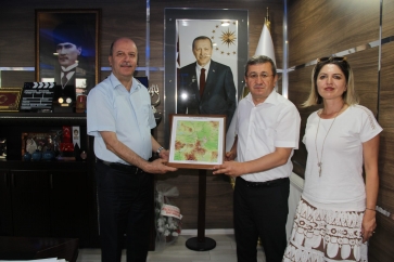 Doğa Koruma ve Milli Parklar Bölge Müdürü Şahin Çılgın ve Başkomutan Tarihi Milli Park Müdürü Serpil Taşpınar'a Nazik Ziyaretleri İçin Teşekkür Ederiz.