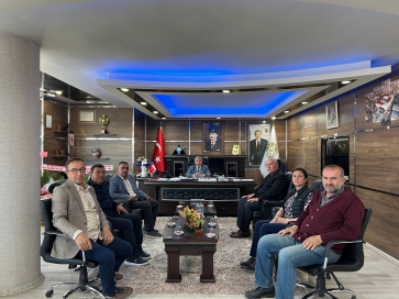 ZİRAAT ODASI BAŞKANI ÖMER TUNCAY VE YÖNETİM KURULUN'DAN BAŞKAN ÖZAŞKIN'A ZİYARET