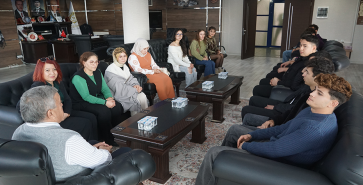 EĞİTİMCİ BAŞKAN'A ÖĞRETMENLER GÜNÜNDE YOĞUN ZİYARET