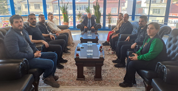 PROJE EKİBİ BAŞKAN ÖZAŞKIN’I ZİYARET ETTİ