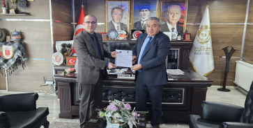 ŞUHUT’TA BELEDİYE VE EMNİYETTEN AĞAÇLANDIRMA İŞ BİRLİĞİ