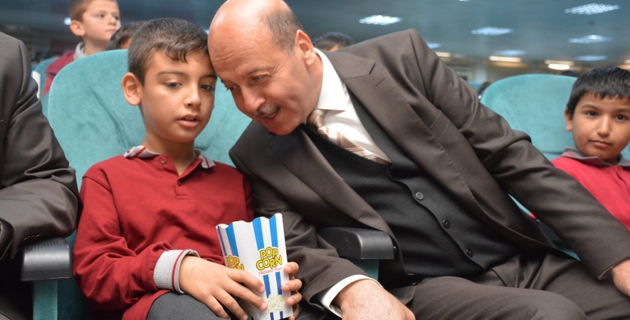 Şehit Yasin Çubuk Anadolu İmam Hatip Lisesinde Düzenlenen Sinema Etkinliği