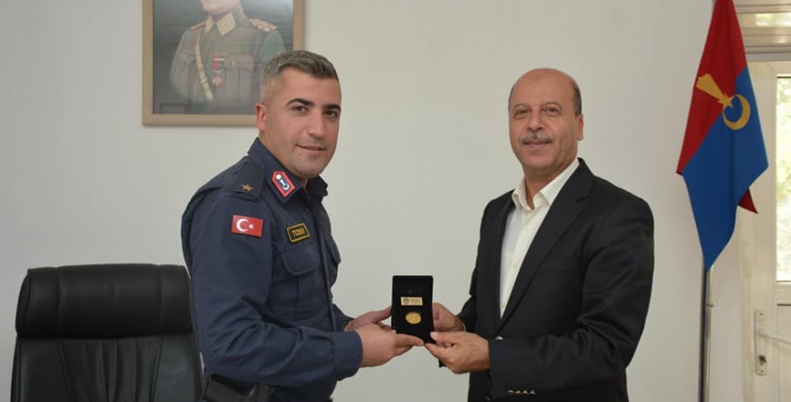 İlçe Jandarma Komutanı Tosun'a Hayırlı Olsun Ziyareti