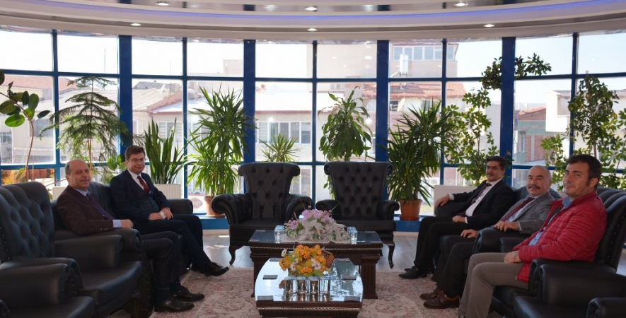 İl Kültür ve Turizm Müdürü Mehmet Tanır Başkan Bozkurt'u ziyaret etti