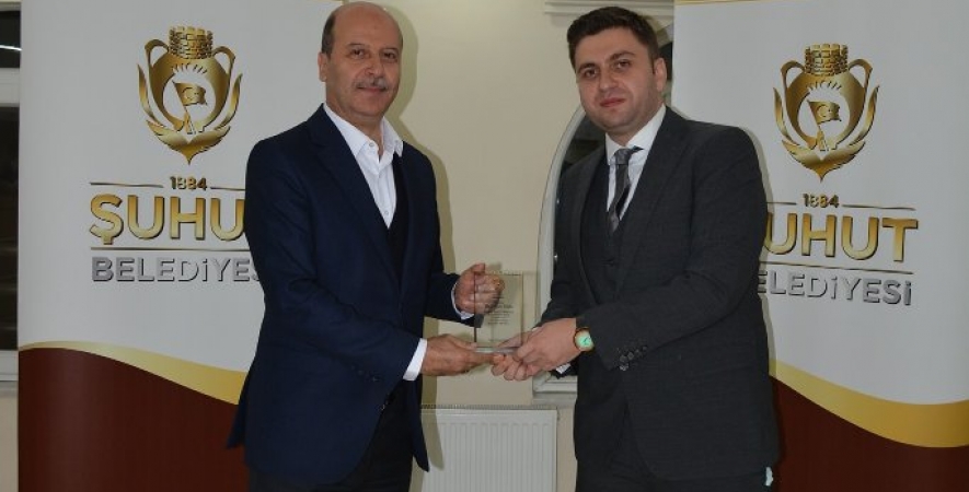 Başhekim Erkan Yıldız Onuruna Veda Yemeği Verildi