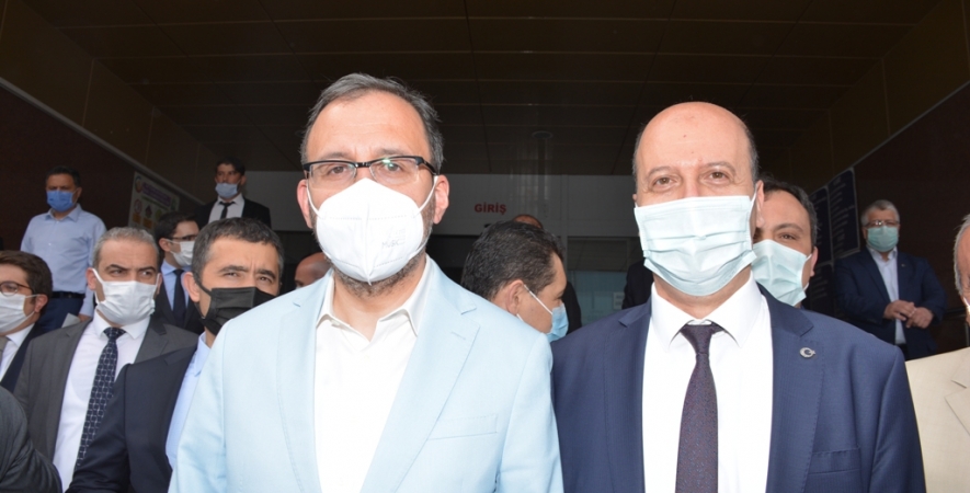 Başkan Bozkurt'tan Yeni Kapalı Spor Salonu Müjdesi!