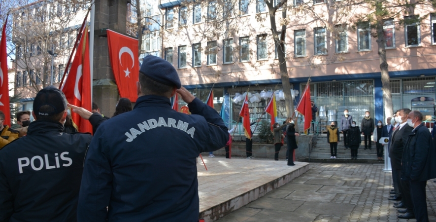 Başkan Bozkurt 18 Mart Çanakkale Zaferi ve Şehitleri Anma Günü Programlarına Katıldı.