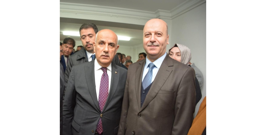 Başkan Bozkurt  Tarım ve Orman Bakanımız Sayın Prof. Dr. Vahit Kirişci ile Görüştü.