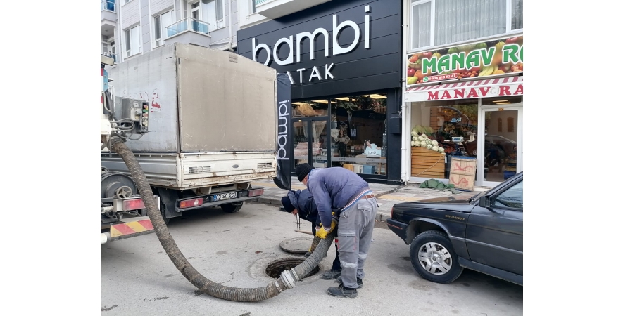 İlçemizde Ana Baca Temizliklerimiz Devam Ediyor