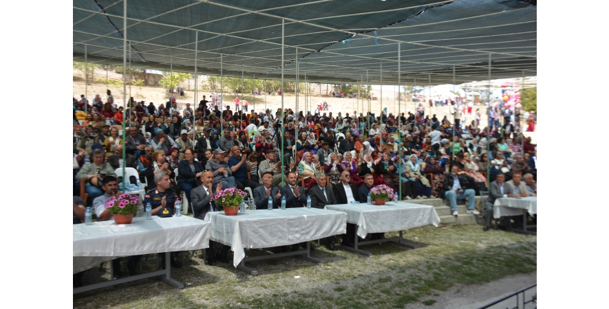 Şuhut'ta 27. Hamza Şeyh Dede'yi Anma ve Hıdırellez Kültür Bahar Bayramı Coşkuyla Kutlandı 