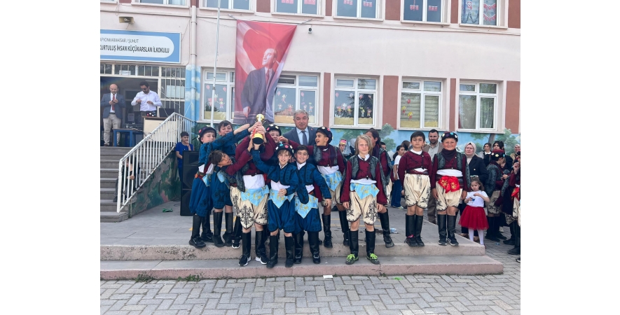 Başkan Özaşkın'dan 2024-2025 Eğitim-Öğretim Yılı İçin Hayırlı Olsun Mesajı