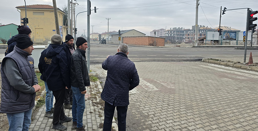 BAŞKAN ÖZAŞKIN YOL ÇALIŞMALARINI İNCELENDİ